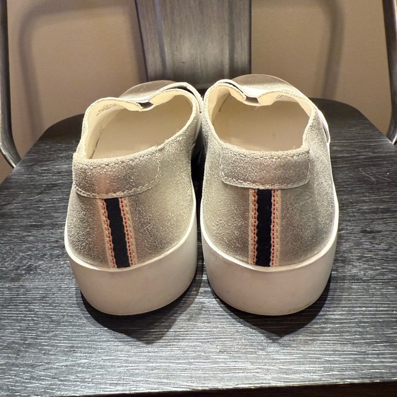 ED Ellen Degeneres Garstin Silver/White Slip On Loafer Sneakers Size 6 - Picture 8 of 15